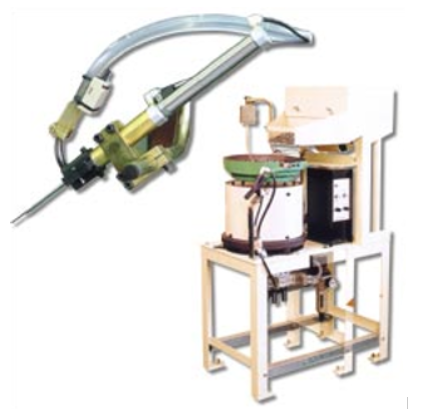 Alimentador de parafusos / porcas de solda automático – Yajima Bolt & Nut Feeder